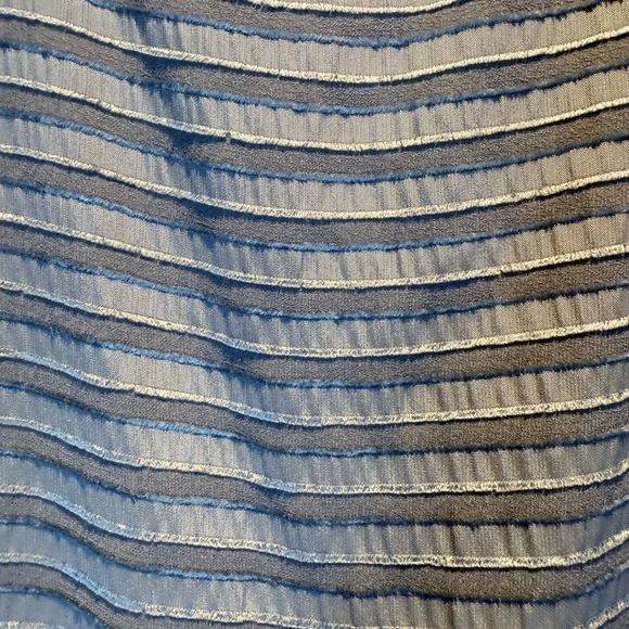 loft blouse women's Square Neck Blouse Gray small some intentional fraying - Picture 3 of 9